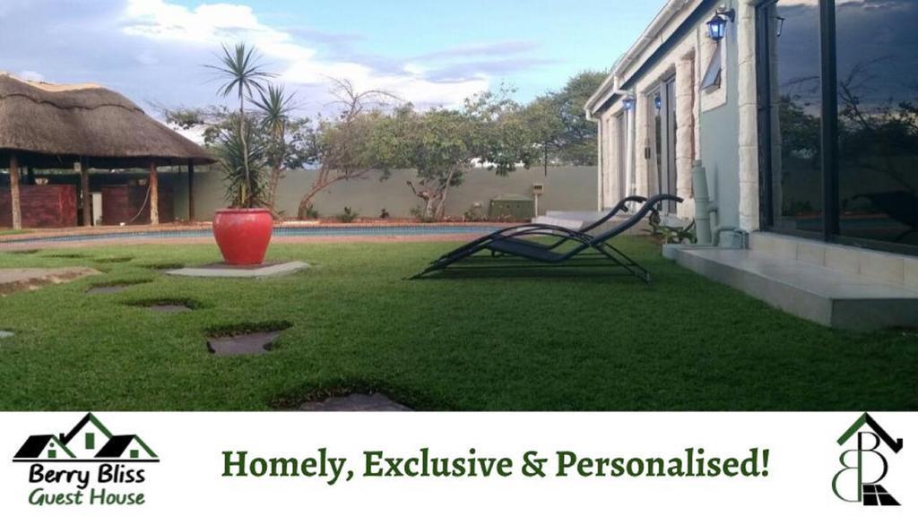 Berry Bliss Guest House กาโบโรเน ภายนอก รูปภาพ