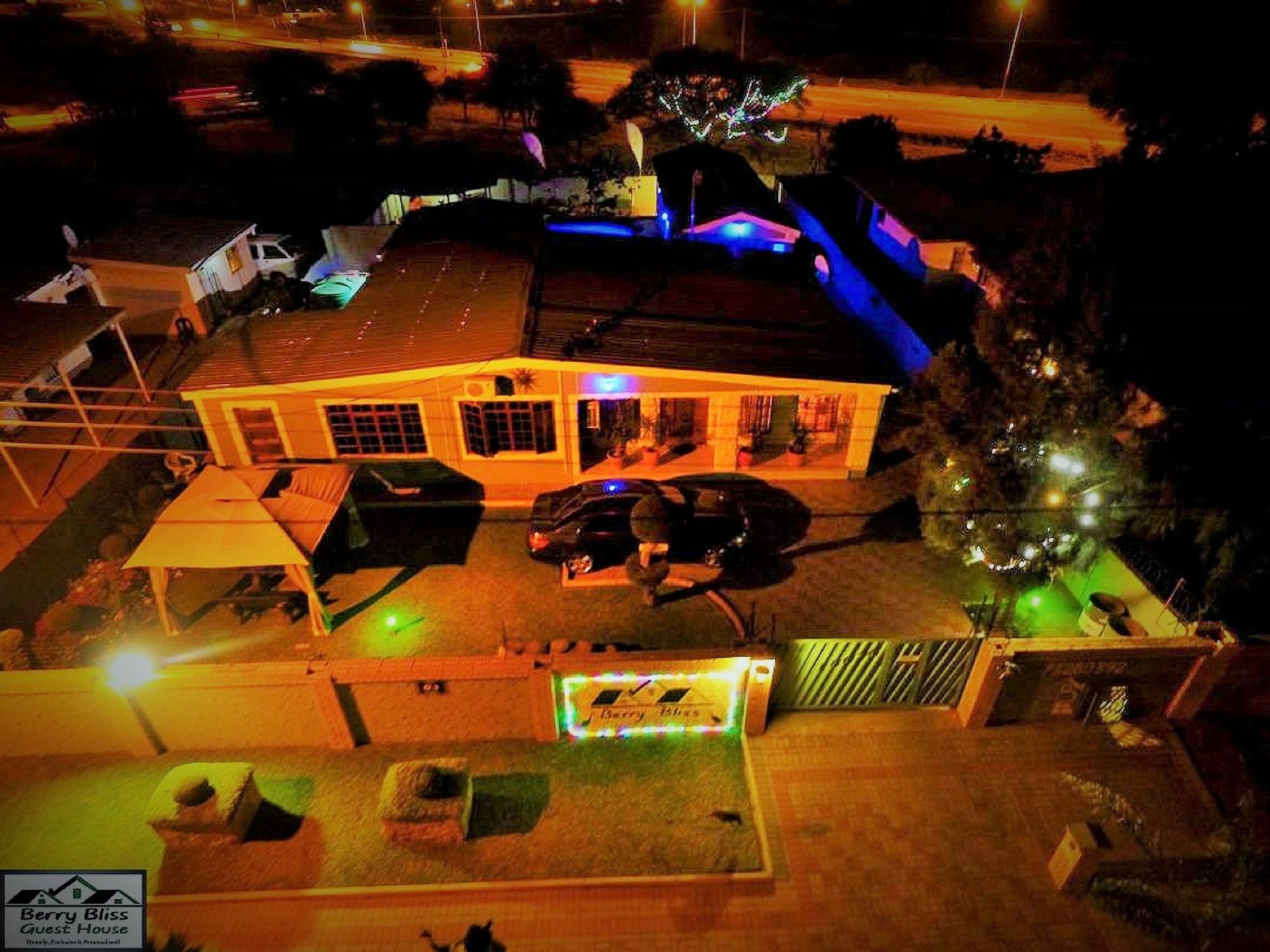Berry Bliss Guest House กาโบโรเน ภายนอก รูปภาพ