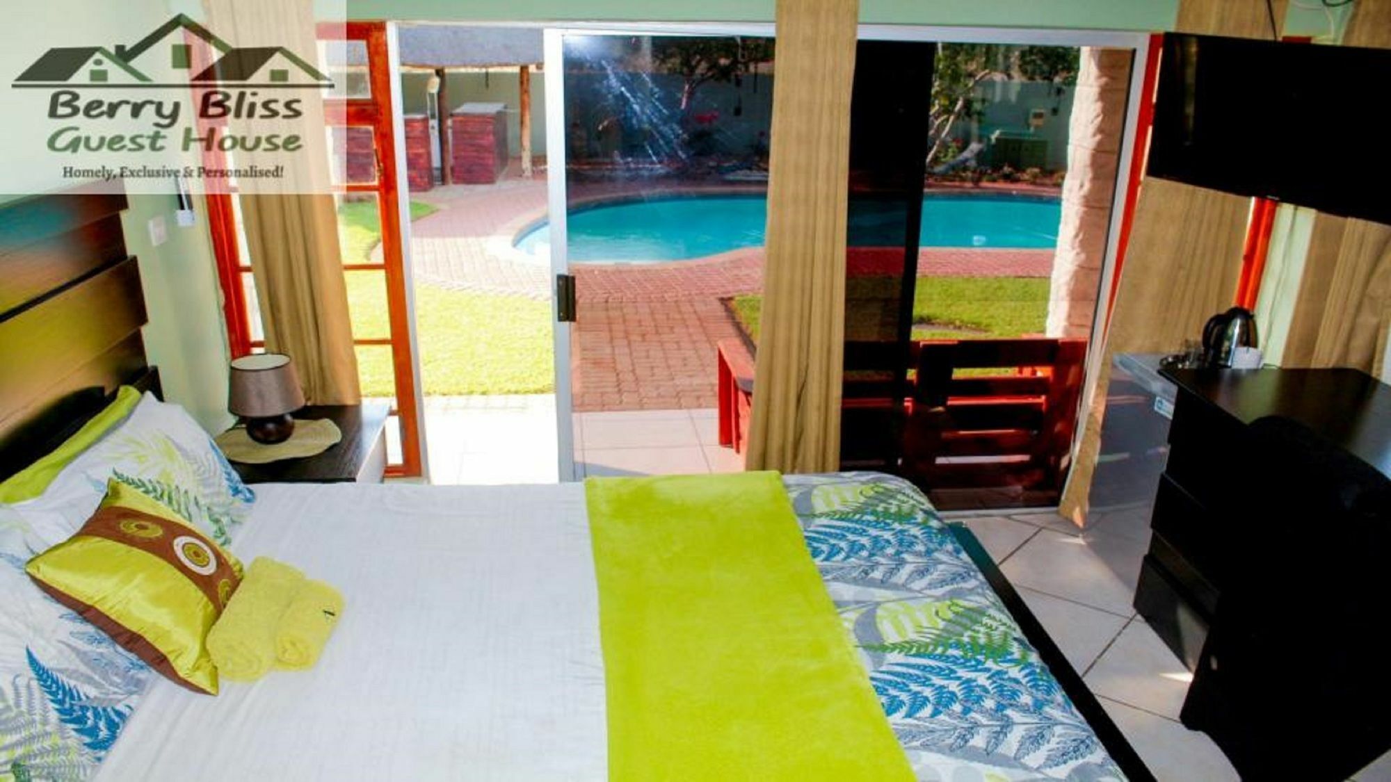 Berry Bliss Guest House กาโบโรเน ภายนอก รูปภาพ