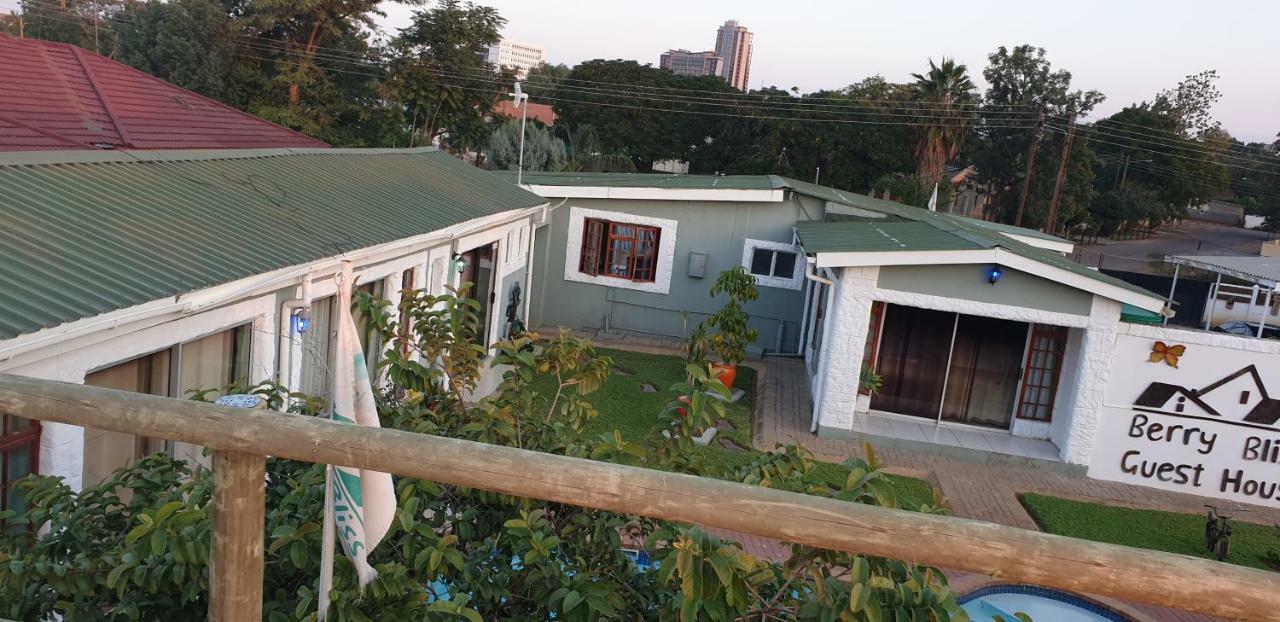 Berry Bliss Guest House กาโบโรเน ภายนอก รูปภาพ
